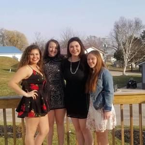 Meet your Posher, Elora